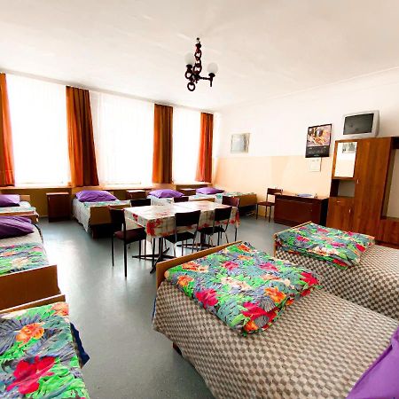 Schronisko Mlodziezowe Ptsm "Alko" Hostel Жешов Екстериор снимка