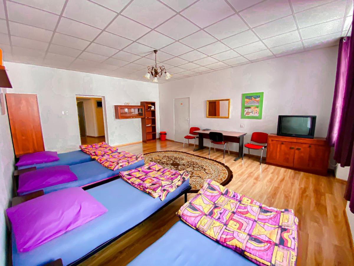 Schronisko Mlodziezowe Ptsm "Alko" Hostel Жешов Екстериор снимка